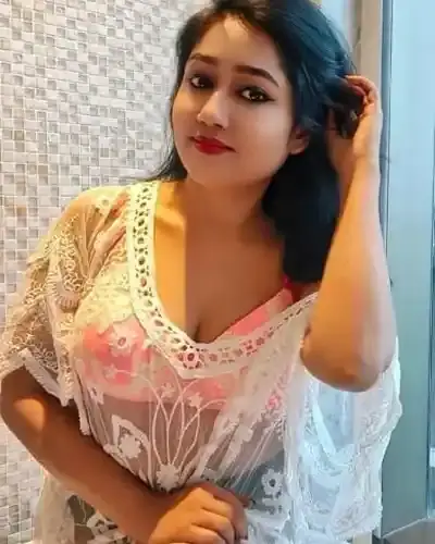 Escort Khoyrasol